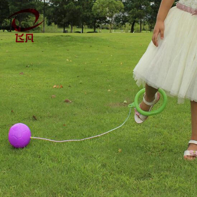 1 Stk. Kip Ball: Hochwertiges Outdoor-Spielzeug für Spaß, Koordination und Balance – Klassisches Hüpfspielzeug für den Spielplatz